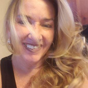 Meet your Posher, Kay